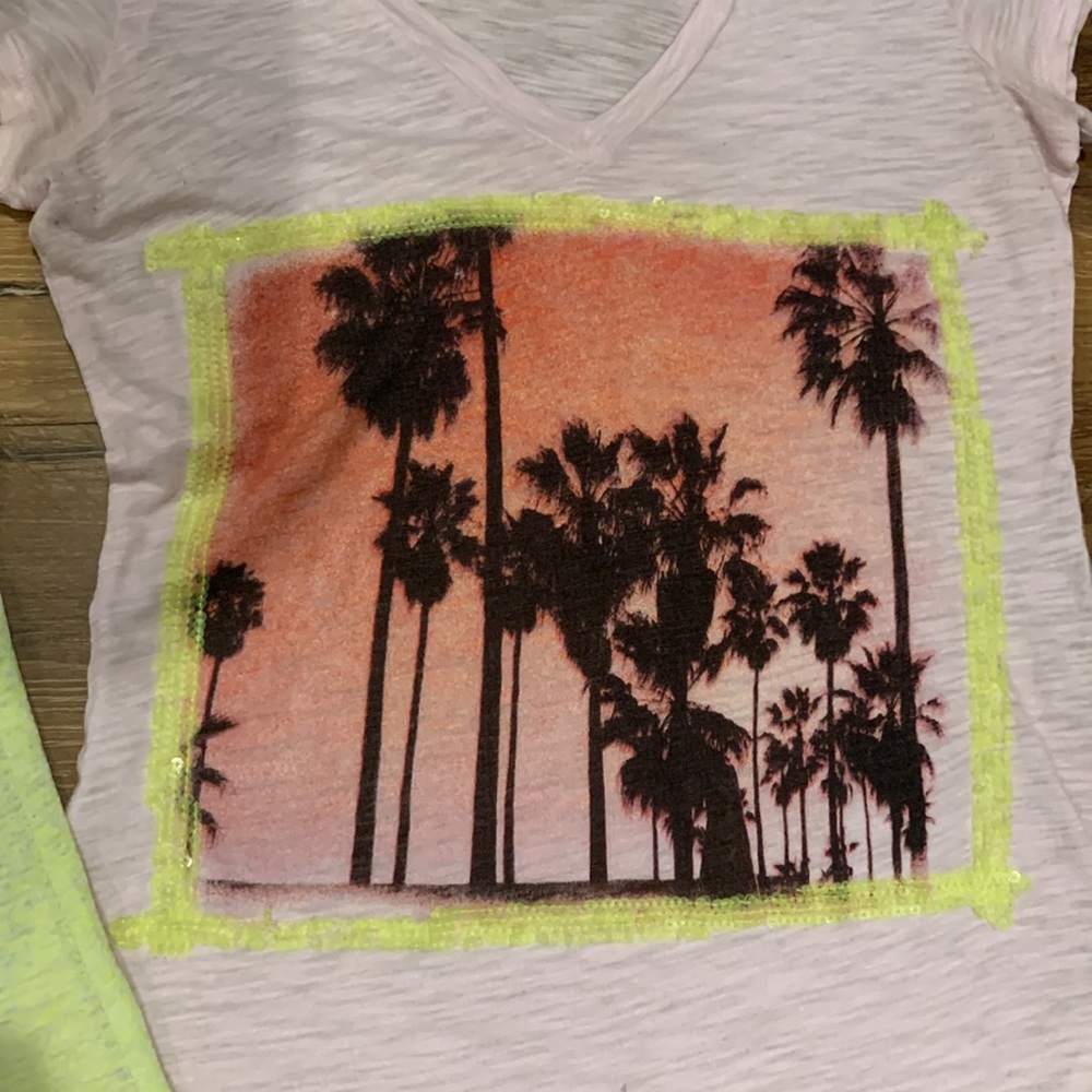 Express Tee Shirts - Picture 5 of 6